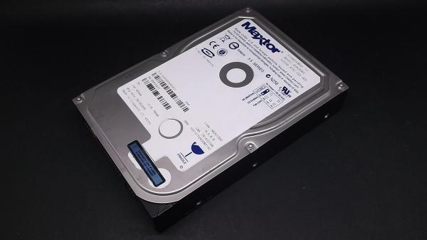 Maxtor 6H400R0 400GB PATA (IDE, UDMA, EIDE) Hard Disk Drives