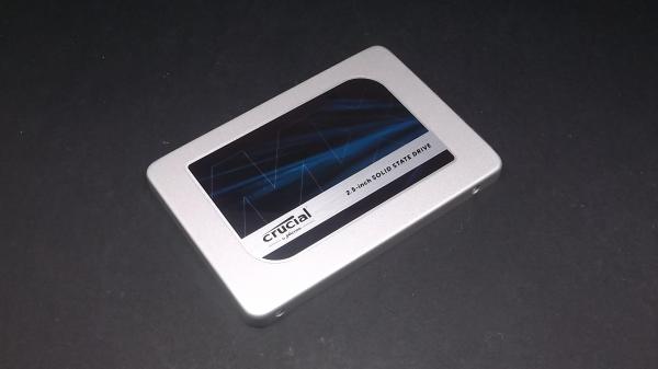 Crucial CT2050MX300SSD1