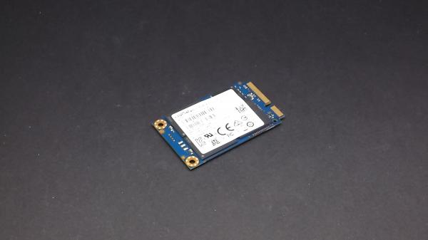 Crucial CT250MX200SSD3