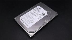 SEAGATE ST380211AS